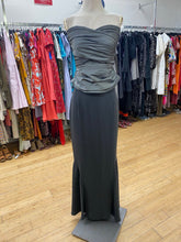Load image into Gallery viewer, Stills skirt top set 36