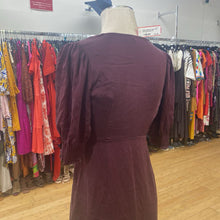 Load image into Gallery viewer, Quince Silk dress XS