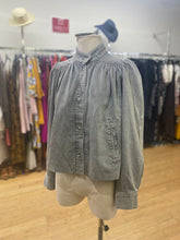 Load image into Gallery viewer, H&M denim shirt S