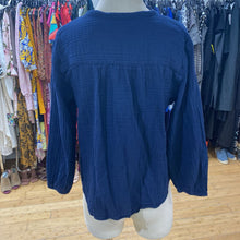 Load image into Gallery viewer, LL Bean cotton gauze top S