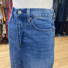 Load image into Gallery viewer, Denim Forum denim skirt 24