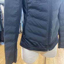 Load image into Gallery viewer, Eddie Bauer fall jacket M