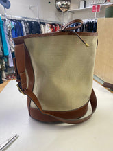 Load image into Gallery viewer, Mango bucket bag