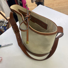 Load image into Gallery viewer, Mango bucket bag