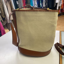 Load image into Gallery viewer, Mango bucket bag
