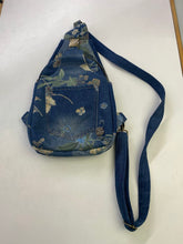 Load image into Gallery viewer, Ecologique crossbody bag