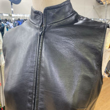 Load image into Gallery viewer, Danier Leather Vest 4