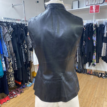 Load image into Gallery viewer, Danier Leather Vest 4