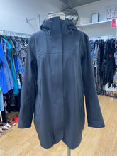 Load image into Gallery viewer, The North Face Gore-Tex coat L