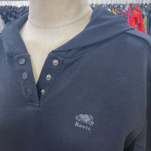Load image into Gallery viewer, Roots quilted detail hoody M