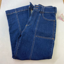 Load image into Gallery viewer, Pilcro wide leg cropped jeans 28
