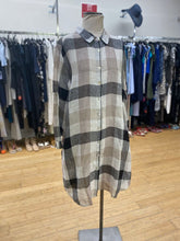Load image into Gallery viewer, Match Point Linen shirt dress S