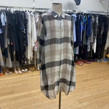Load image into Gallery viewer, Match Point Linen shirt dress S
