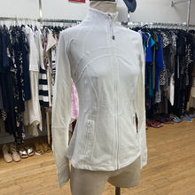 Load image into Gallery viewer, Lululemon sweater 8