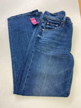 Load image into Gallery viewer, Mother The Mid Rise Rambler Skimp jeans 27