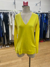 Load image into Gallery viewer, Akris Punto wool tunic 8