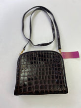 Load image into Gallery viewer, *RO-EL Vintage embossed handbag (Made in Canada)