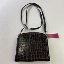 Load image into Gallery viewer, *RO-EL Vintage embossed handbag (Made in Canada)