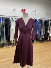 Load image into Gallery viewer, Weekend Max Mara wrap dress S