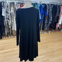 Load image into Gallery viewer, Eileen Fisher swingy dress M
