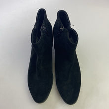 Load image into Gallery viewer, Blondo suede ankle boots 8