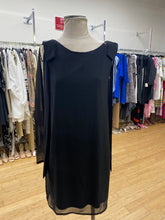 Load image into Gallery viewer, Rinascimento flowy dress M