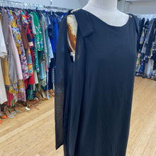 Load image into Gallery viewer, Rinascimento flowy dress M