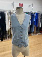 Load image into Gallery viewer, Denim Forum denim vest XS