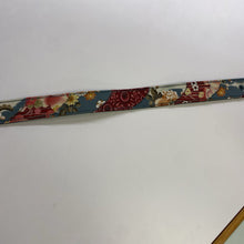 Load image into Gallery viewer, Lucky Brand fabric/suede belt S