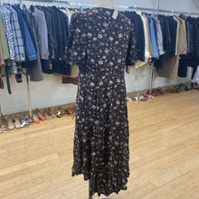 Load image into Gallery viewer, Gap floral dress Lp