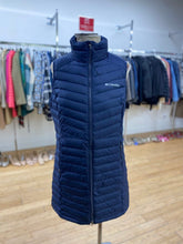 Load image into Gallery viewer, Columbia long quilted vest S