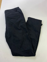 Load image into Gallery viewer, Vans chinos 9