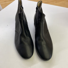 Load image into Gallery viewer, Amalfi ankle boots 12