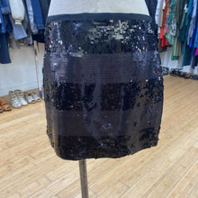 Load image into Gallery viewer, Club Monaco sequin mini-skirt 4