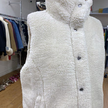 Load image into Gallery viewer, Lucky Brand reversible vest S/M