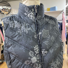Load image into Gallery viewer, Eddie Bauer down vest M