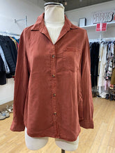 Load image into Gallery viewer, Lola River shirt S