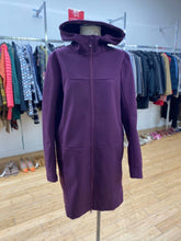 Load image into Gallery viewer, Lululemon fall coat 12