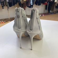 Load image into Gallery viewer, Vince Camuto satin lace pumps 37.5