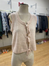 Load image into Gallery viewer, Maison D'Amelie knit vest S