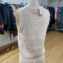 Load image into Gallery viewer, Maison D'Amelie knit vest S