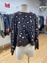 Load image into Gallery viewer, American Eagle Leopard Print sweater S