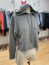 Load image into Gallery viewer, Babaton cashmere sweater 2XS