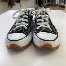 Load image into Gallery viewer, Converse Low Rise Sneakers 37