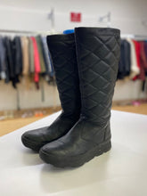 Load image into Gallery viewer, Roots quilted leather boots 37