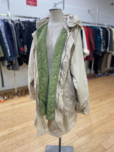 Load image into Gallery viewer, Nike Lined Coat L