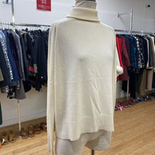 Load image into Gallery viewer, Line cashmere open back sweater M