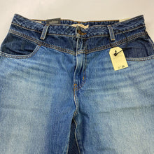 Load image into Gallery viewer, Levis Baggy Dad Barrel jeans NWT 32