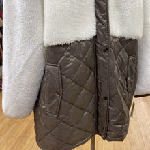 Load image into Gallery viewer, Sanctuary faux fur/quilted coat NWT 1X