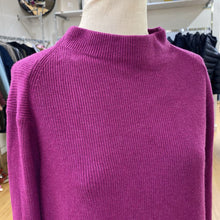 Load image into Gallery viewer, Lululemon cotton/blend sweater XL